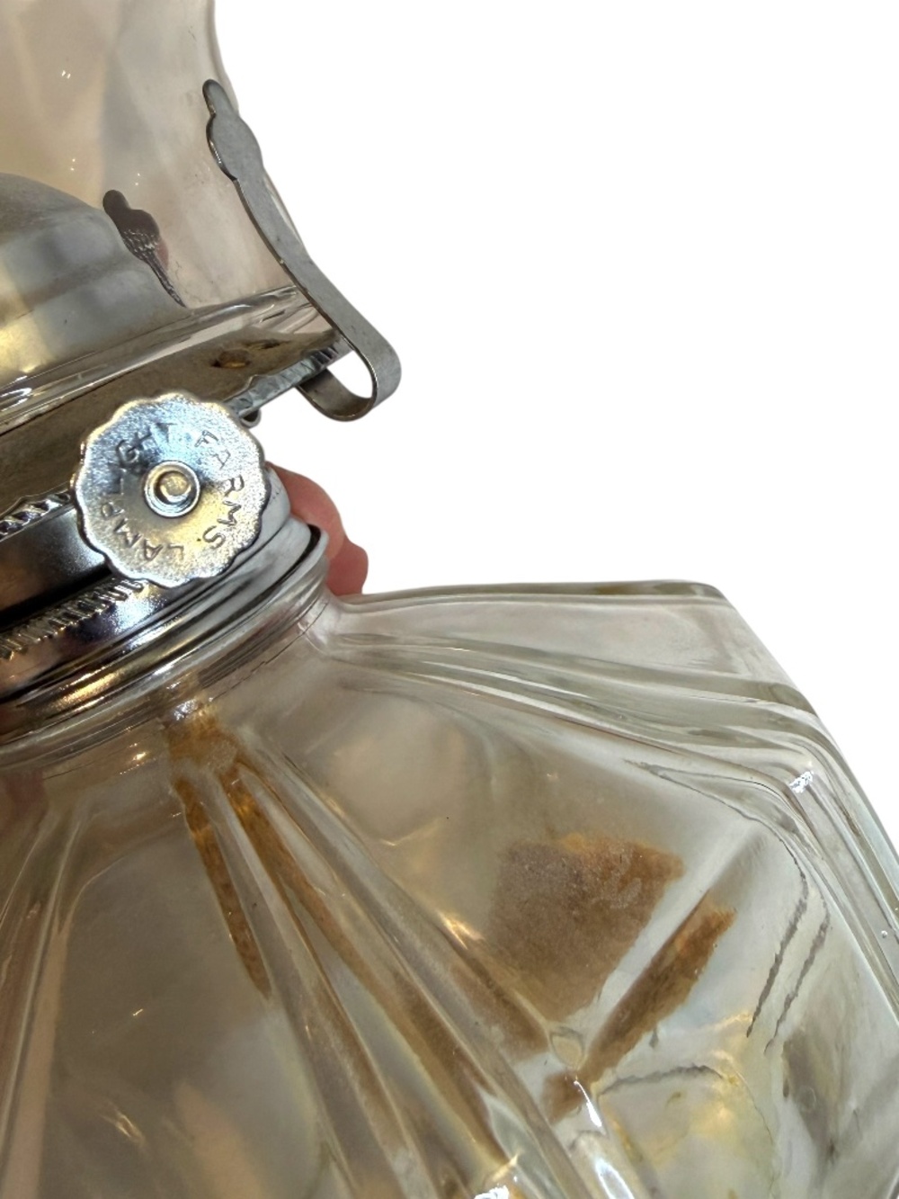 Vintage Clear Glass Oil Lamp Hurricane Lantern Kerosene Lamp Star Burner 13” Rus - Picture 5 of 6